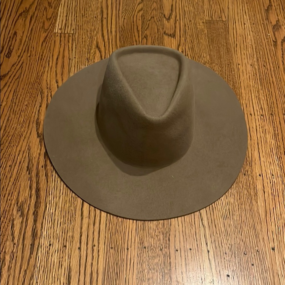 Gigi Pip Hat
